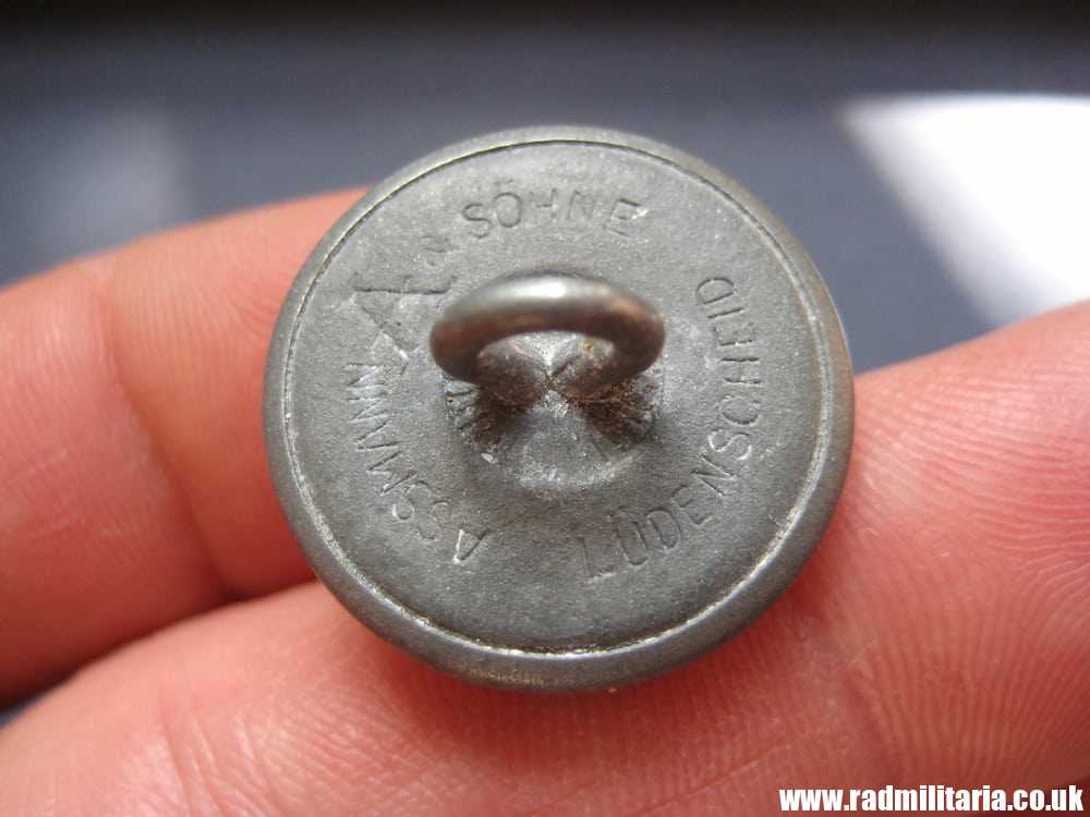 & WW2 original German diplomatic officer's BUTTON marked: "ASSMANN & SOHNE Ludenscheid" - good condition. - Image 3