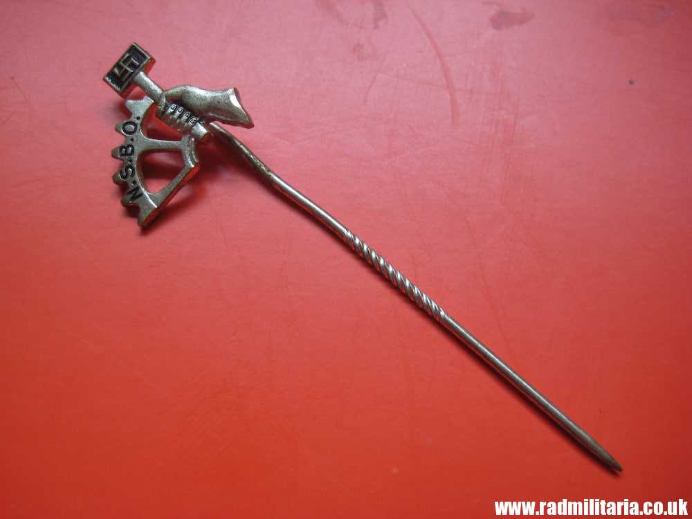 & WW2 original German PIN BADGE: NSBO Nationalsozialistische Betriebszellen Organisation (N.S.B.O.) - Image 2