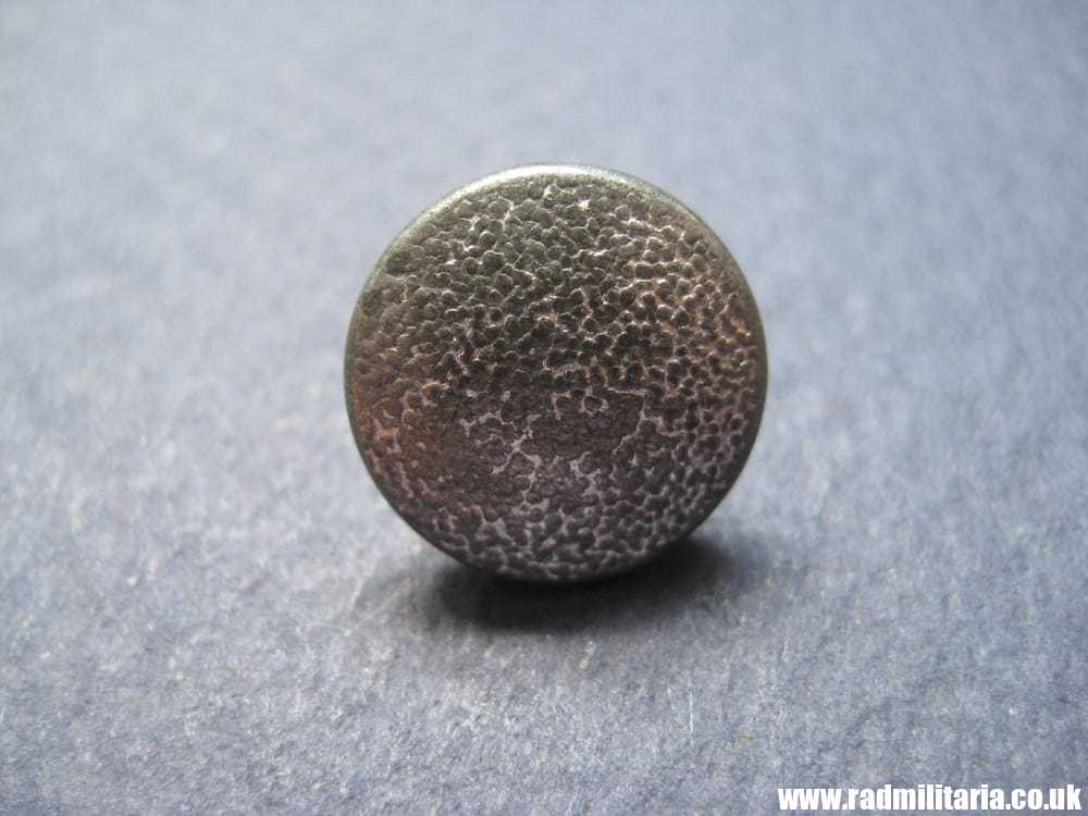 & WW2 German Wehrmacht FIELD CAP BUTTON marked: RZM M5/164 small size. - Image 7