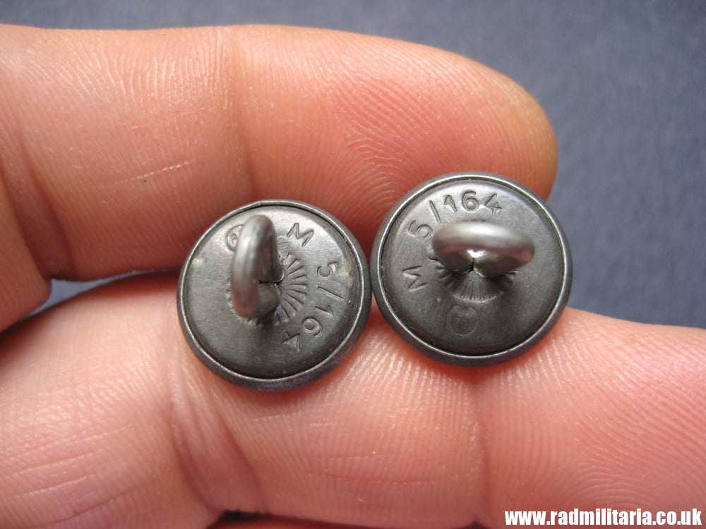& WW2 SET of 2 German Wehrmacht FIELD CAP BUTTONS marked: RZM M5/164 small size. RARE ! - Image 6