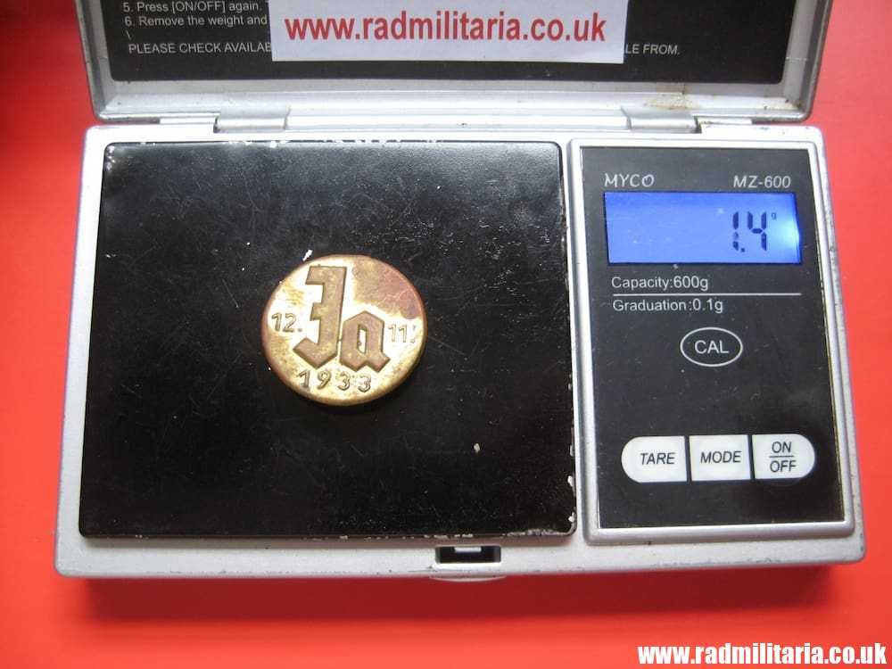 & pre WW2 original German TINNIE Badge: "JA 12.11.1933" A. Hitler election badge. - Image 5