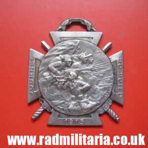 & WW1 original French CROSS BADGE with date 25-26.12.1915 JOURNEE DU POILU - genuine.