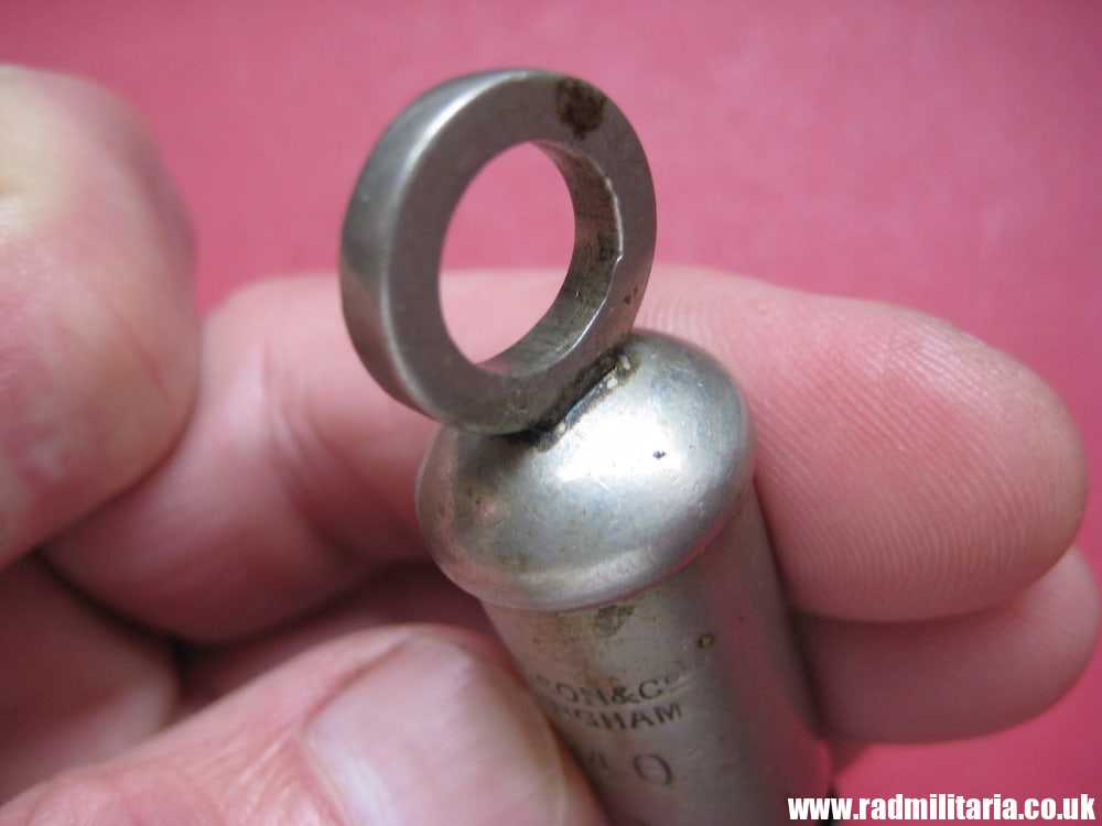 & WW2 original British MILITARY WHISTLE with date 1940 maker: J. HUDSON Birmingham. - Image 8