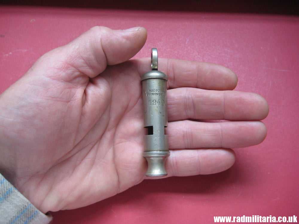 & WW2 original British MILITARY WHISTLE with date 1940 maker: J. HUDSON Birmingham. - Image 11