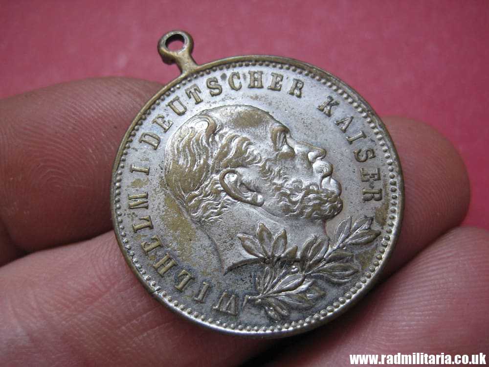 & WW1 German MEDAL - Wilhelm I Deutscher Kaiser 1897 Geburstage. - Image 4
