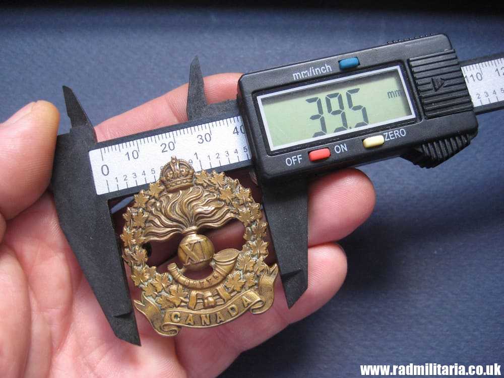 & WW1 original XI Battalion CANADA CAP BADGE, rare - genuine ! - Image 9