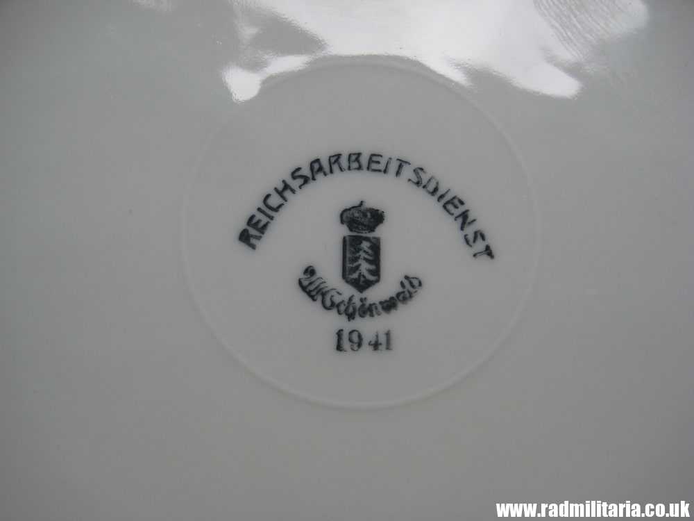 & WW2 original German ceramic CANTEEN PLATE - Reichsarbeitsdienst 1941 RAD