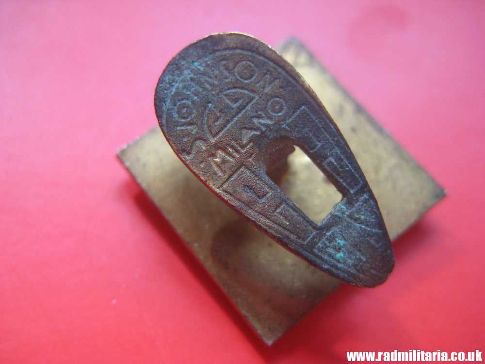 & WW2 original ITALIAN YOUTH Fascist ENAMEL BADGE - ONB: Opera Nationale Balilla, maker: S. Johnson Milano - Image 3