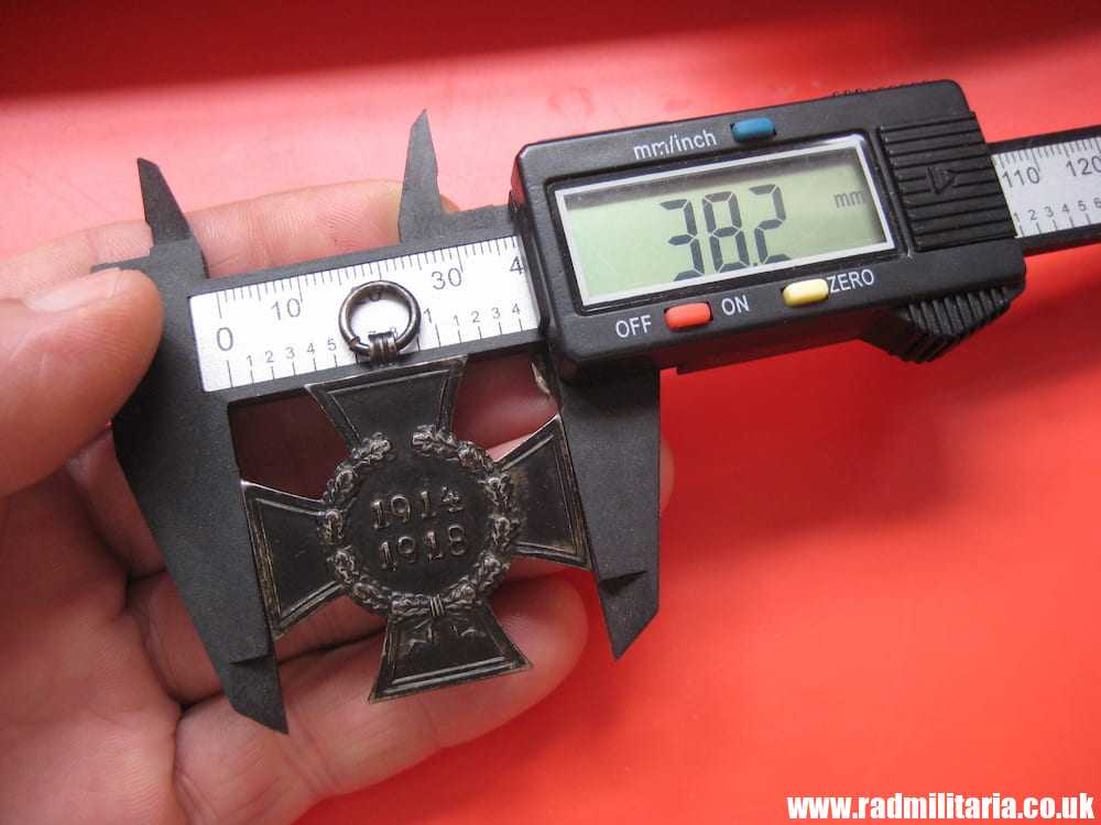 & original WW1 German HINDENBURG CROSS without swords, maker: "0.16." - genuine !! - Image 7