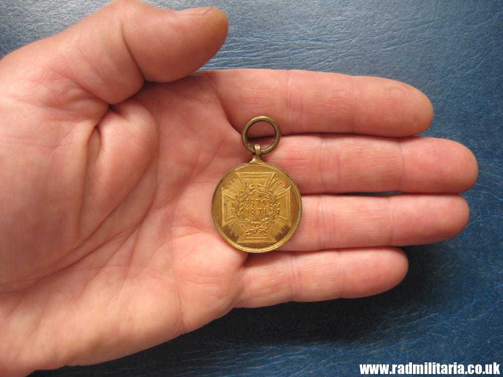 & pre WW1 German gilded MEDAL - Kriegsdenkmunze 1870 - 1871, Prussian Campaign Medal 1870 - 71. - Image 5