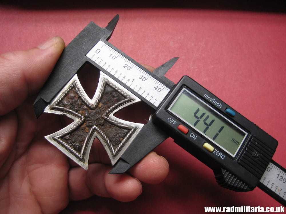 & WW2 original GERMAN IRON CROSS - 1st Class, metal detecting find. 100% genuine - Image 9