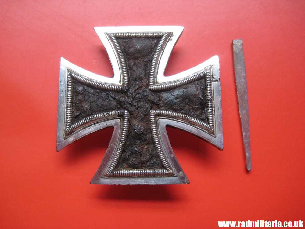 & WW2 genuine GERMAN IRON CROSS - 1st Class, metal detecting find. 100% original.