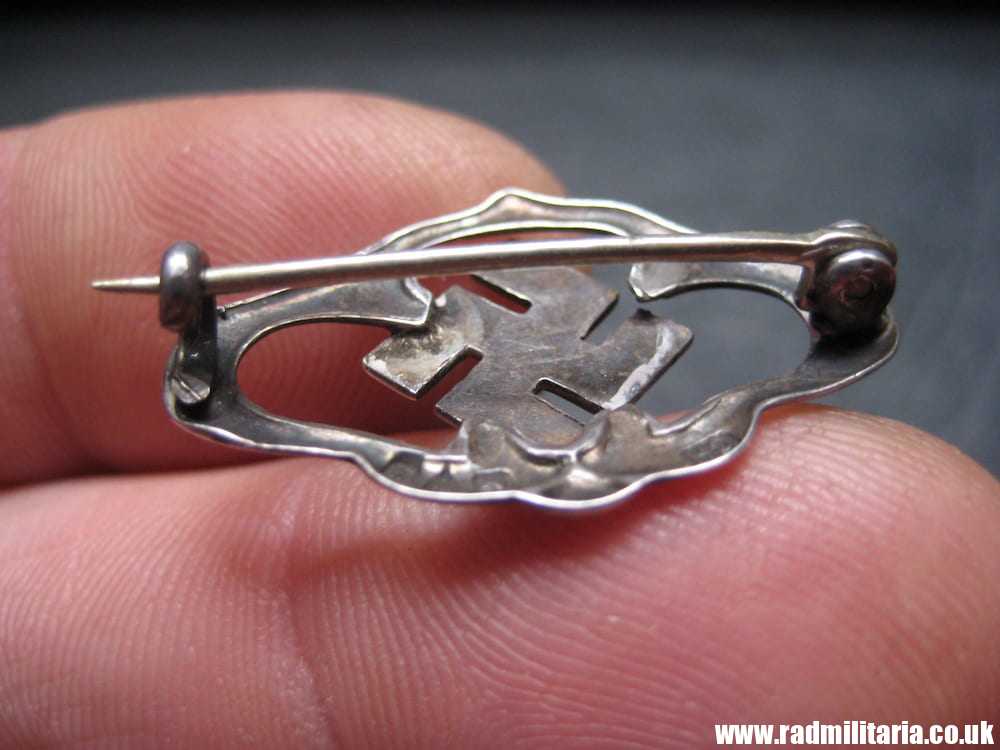 & original solid silver BROCHE BADGE with swastika - British silver marks. - Image 13
