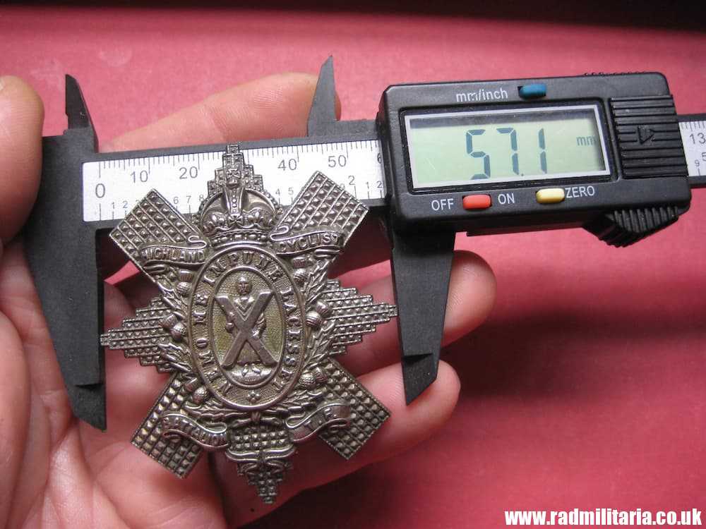 & WW1 or WW2 Scottish badge: HIGHLAND CYCLIST BATTALION T.F. - original Cap Badge - Image 9