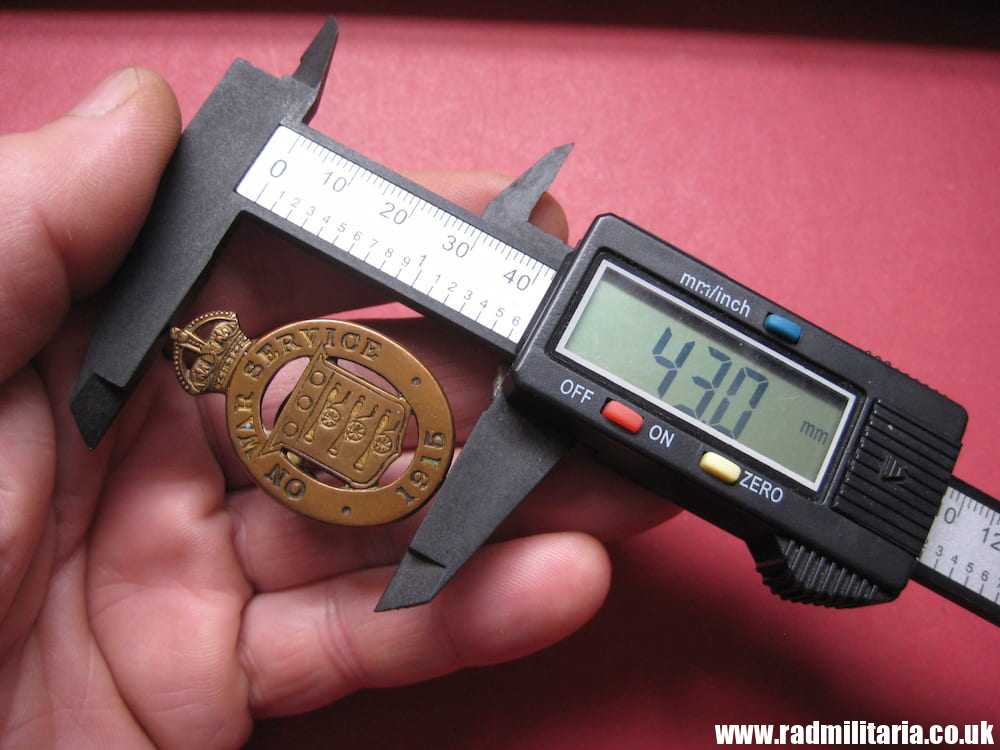 & WW1 original British metal BADGE: 1915 - ON WAR SERVICE no. 79996, maker: T. FATTORINI BOLTON. - Image 10