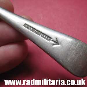 SOLD& WW2 British Army FORK with date 1939 Maker: BISBY NS /I\ - good condition...*..