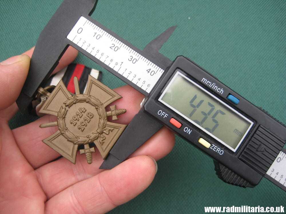 & original WW1 German HINDENBURG CROSS with swords & maker marks - genuine ! - Image 11