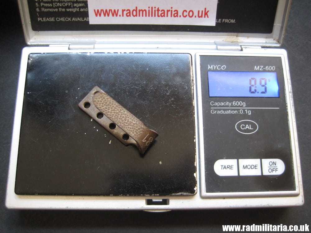 & WW2 nazi German BELT HOOK (Seitenhaken) marked: RZM UE81 belt hanger. - Image 13