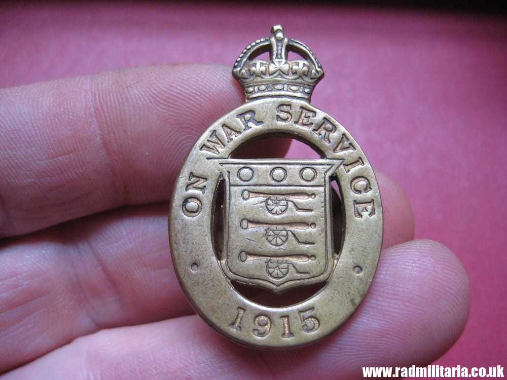 & WW1 original British metal BADGE 1915 - ON WAR SERVICE no. 1183, maker: J. A. Wylie & Co London. - Image 2