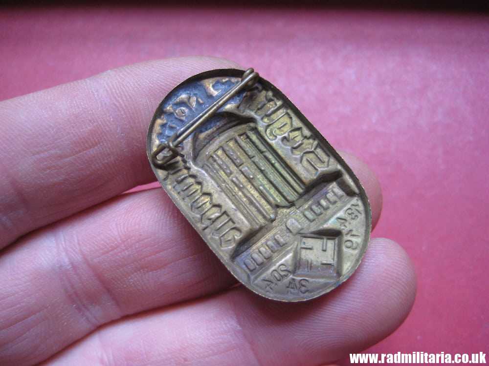 & WW2 German Commemorative TINNIE BADGE - STEGLITZER HEIMATWOCHE 1934 Berlin Steglitz. - Image 7