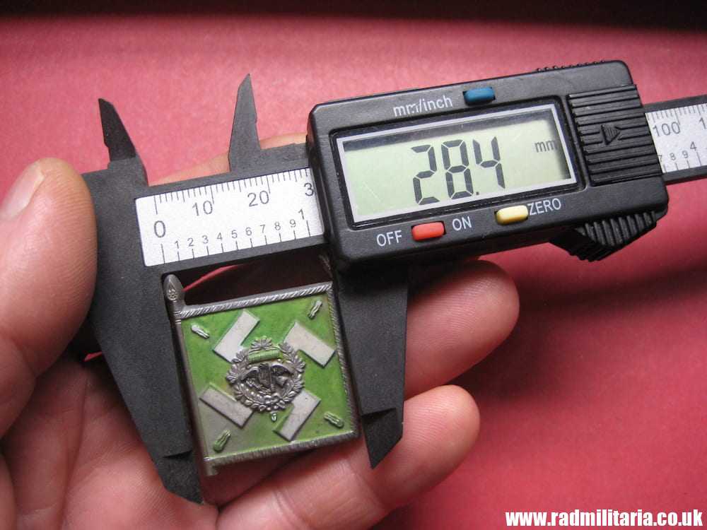 & WW2 German PLASTIC tinnie BADGE: WHW- Regiment General Goring 11 BA, metal detecting find. - Image 6