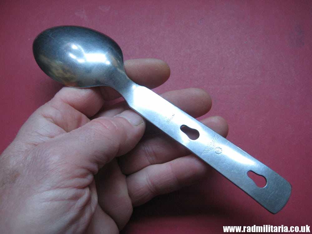 & WW2 genuine German Army - Wehrmacht SPOON marked: GAG 41, stainless steel - 3RD REICH CUTLERY. - Image 3