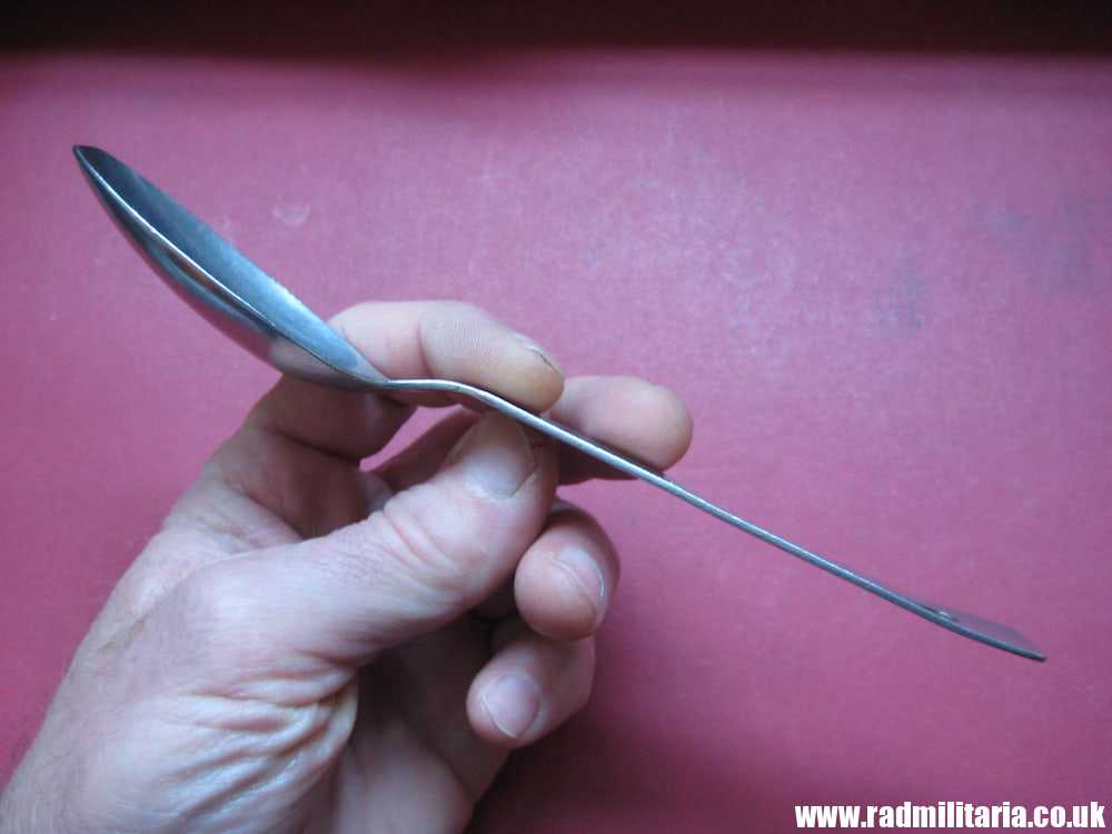 & WW2 genuine German Army - Wehrmacht SPOON marked: GAG 41, stainless steel - 3RD REICH CUTLERY. - Image 13