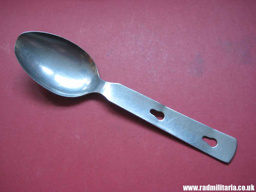 & WW2 genuine German Army - Wehrmacht SPOON marked: GAG 41, stainless steel - 3RD REICH CUTLERY. - Image 14