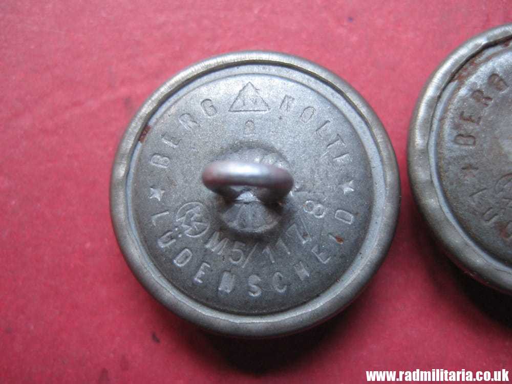 & WW2 PAIR of German NSDAP BUTTONS with eagle, rare RZM marks: RZM M5/117/8 Berg & Nolte Ludenscheid. - Image 6