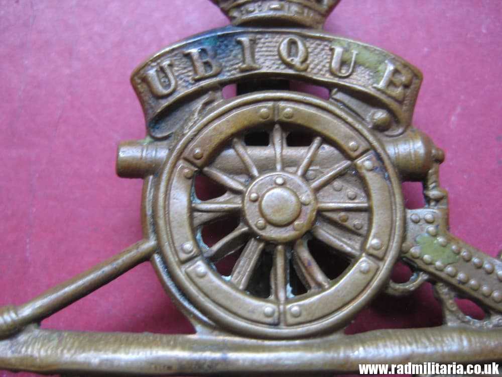 & WW1 British CAP BADGE: Royal Artillery. - Image 4