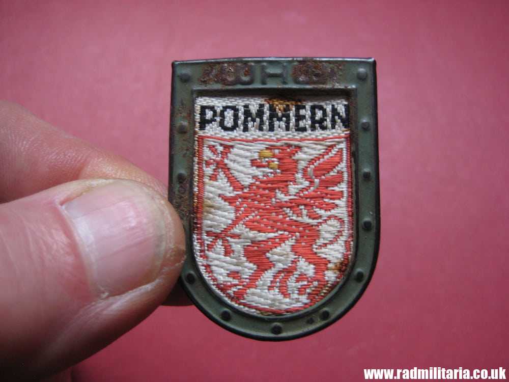 & original German TINNIE BADGE - W.H.W. Pommern. - Image 9