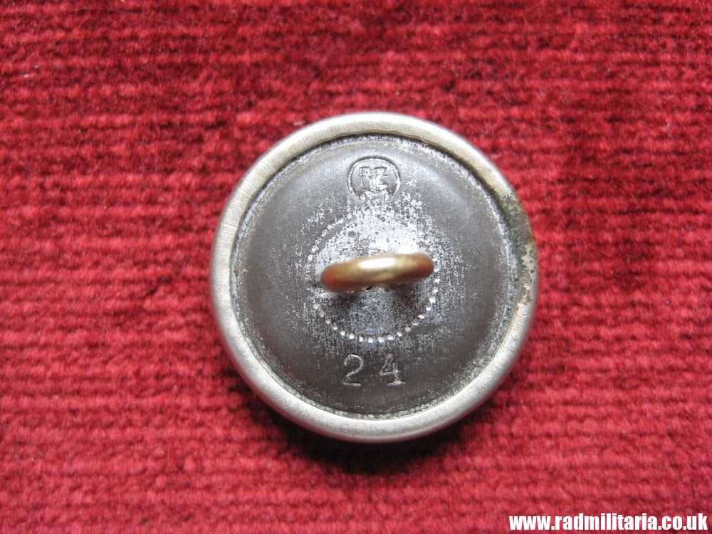 & WW2 German NSDAP BUTTON, marked: RZM 24, very good condition. - Image 5