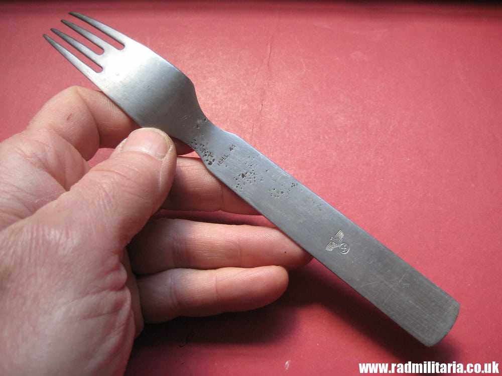 & WW2 genuine German FORK with Eagle marked: H.H.L. 41 stainless steel - 3RD REICH CUTLERY.