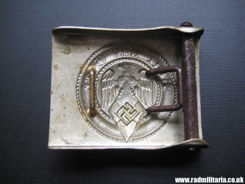 & WW2 original early HITLER YOUTH - HJ BELT BUCKLE made of white metal. - Image 3