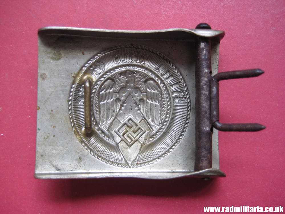 & WW2 original early HITLER YOUTH - HJ BELT BUCKLE made of white metal. - Image 7