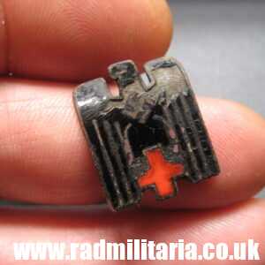 & WW2 German Red Cross ENAMEL BADGE marked: E.L.M. GES. GESCH. poor condition