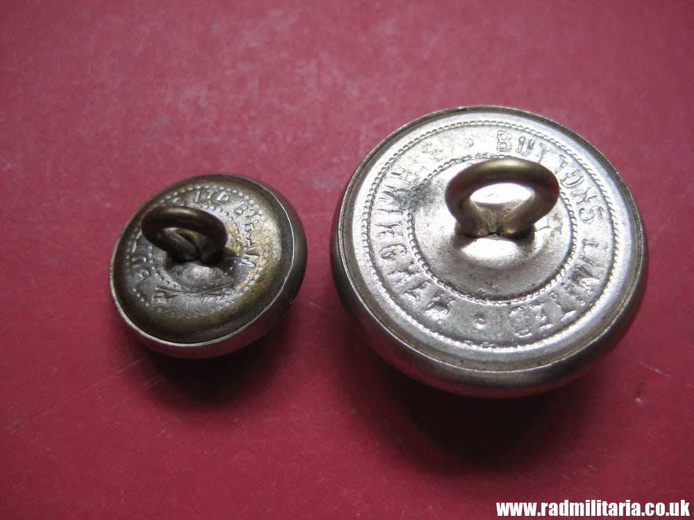 & WW2 Polish Army BUTTONS with EAGLE a Pair, made in UK - BUTTONS LIMITED BIRMINGHAM. - Image 2