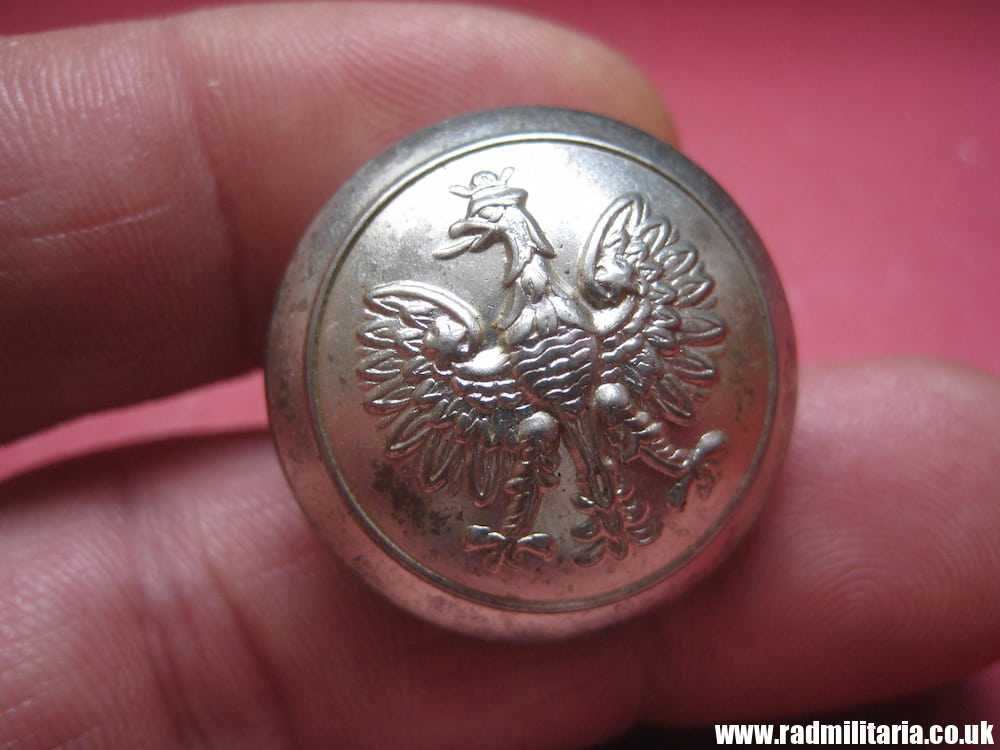 & WW2 Polish Army BUTTONS with EAGLE a Pair, made in UK - BUTTONS LIMITED BIRMINGHAM. - Image 6