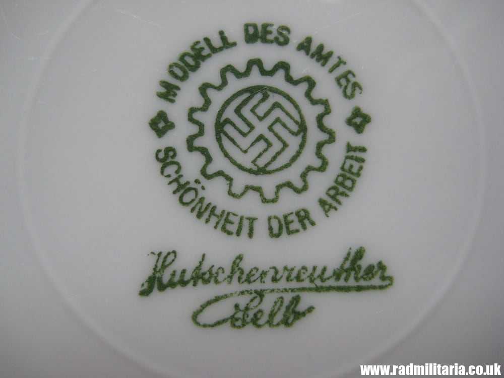 & WW2 genuine CERAMIC canteen PLATE - RAD: Reichsarbeitdienst, maker: HUTSCHENREUTHER Selb - Image 2