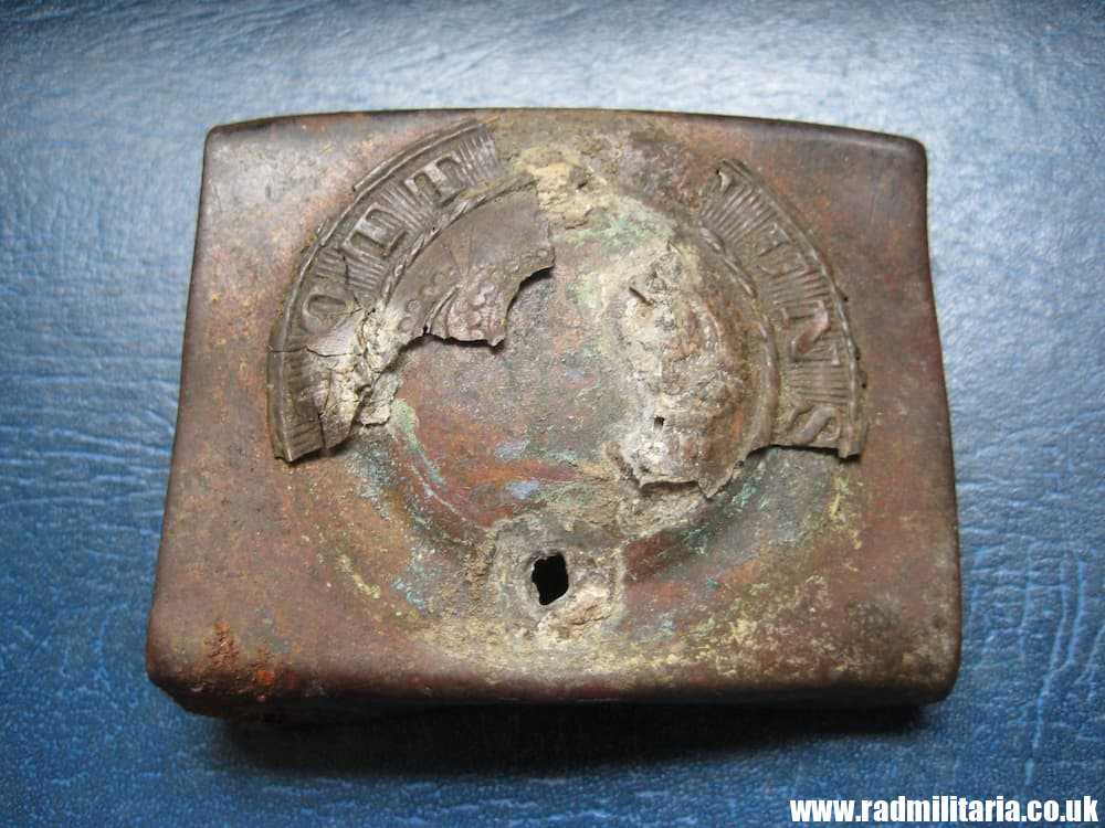 & WW1 German BELT BUCKLE old pattern 100% genuine - metal detecting find. - Image 2