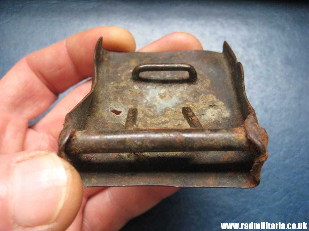 & WW1 German BELT BUCKLE old pattern 100% genuine - metal detecting find. - Image 7