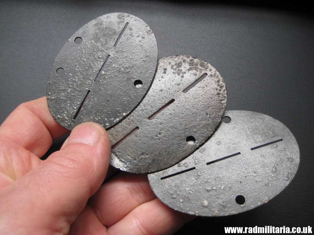 & WW2 original German zinc DOG TAGS – SET of 3 no marking CLEAR, metal detecting find.