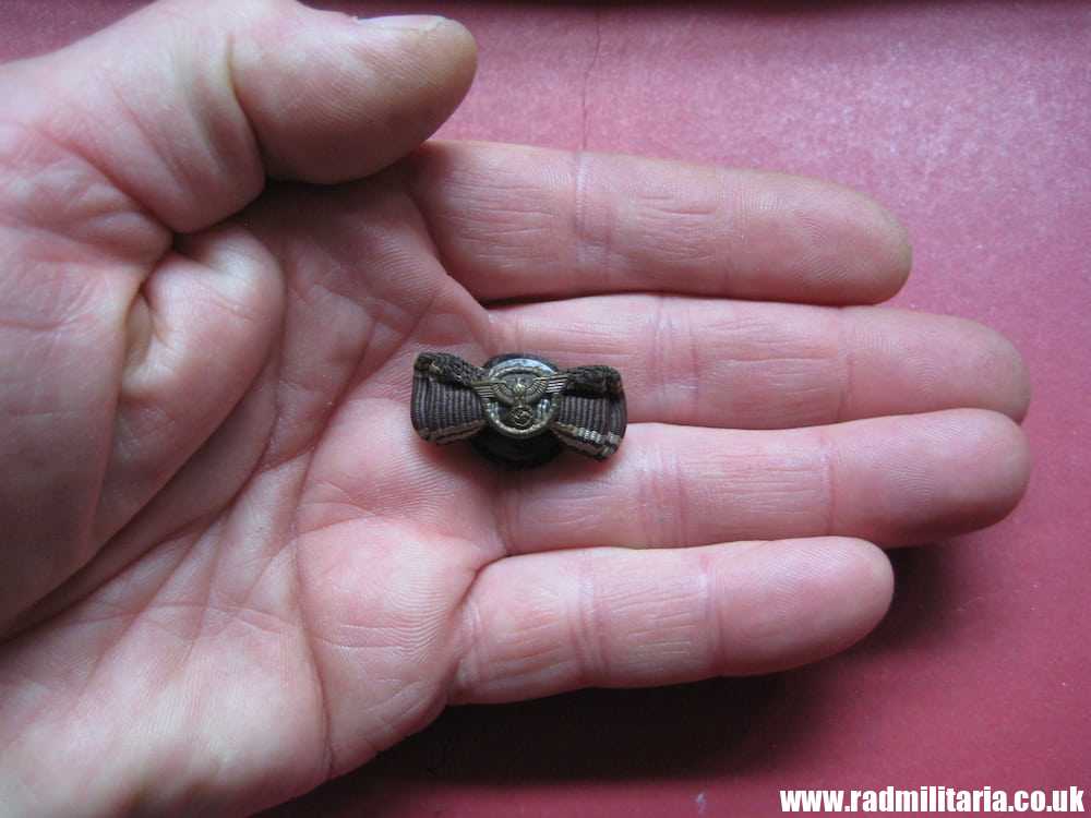 & WW2 The small BAR of German Police award with metal Eagle - genuine. - Image 10