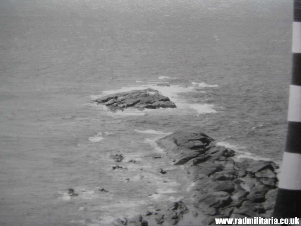 & WW2 original old RAF PHOTO: The war at Sea - ALGUADA Lighthouse. - Image 9