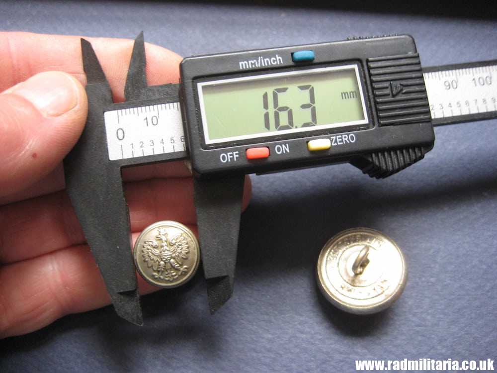 & WW2 Polish Army BUTTONS with EAGLE a Pair, made in UK - BUTTONS LIMITED BIRMINGHAM. - Image 11