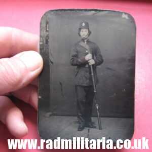 & Crimean War old SOLDIERS PHOTOGRAPH on metal - ORIGINAL !