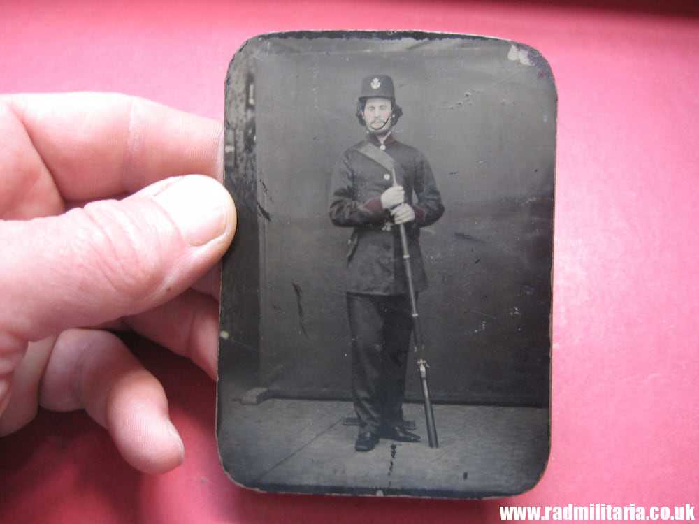 & Crimean War old SOLDIERS PHOTOGRAPH on metal - ORIGINAL !