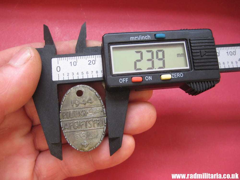 & WW2 unknown DOG TAG? TOKEN? with date - 1944 no. 562 - Image 9