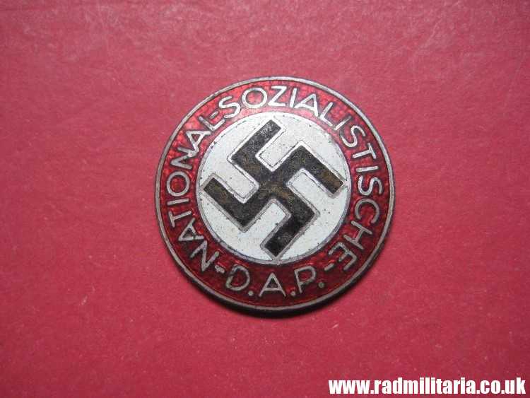 & WW2 original German NSDAP enamel membership BADGE marked: RZM M1/34 Karl Wurster, Markneukirchen. - Image 2
