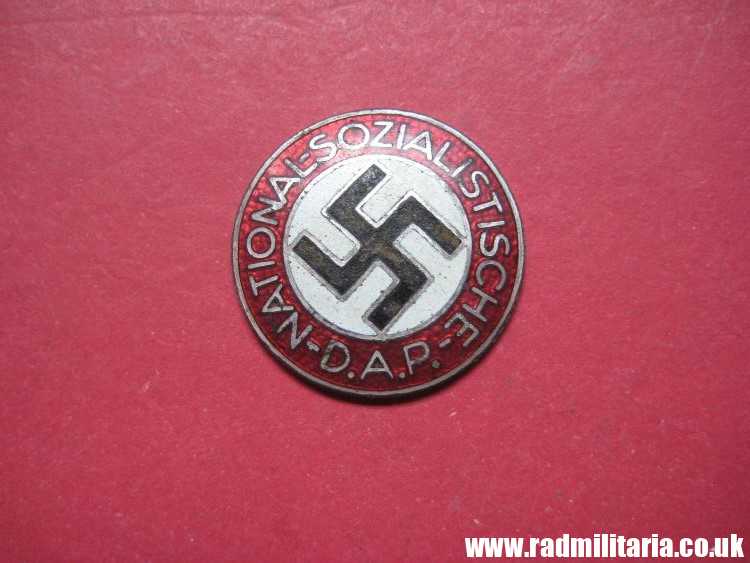 & WW2 original German NSDAP enamel membership BADGE marked: RZM M1/34 Karl Wurster, Markneukirchen. - Image 4